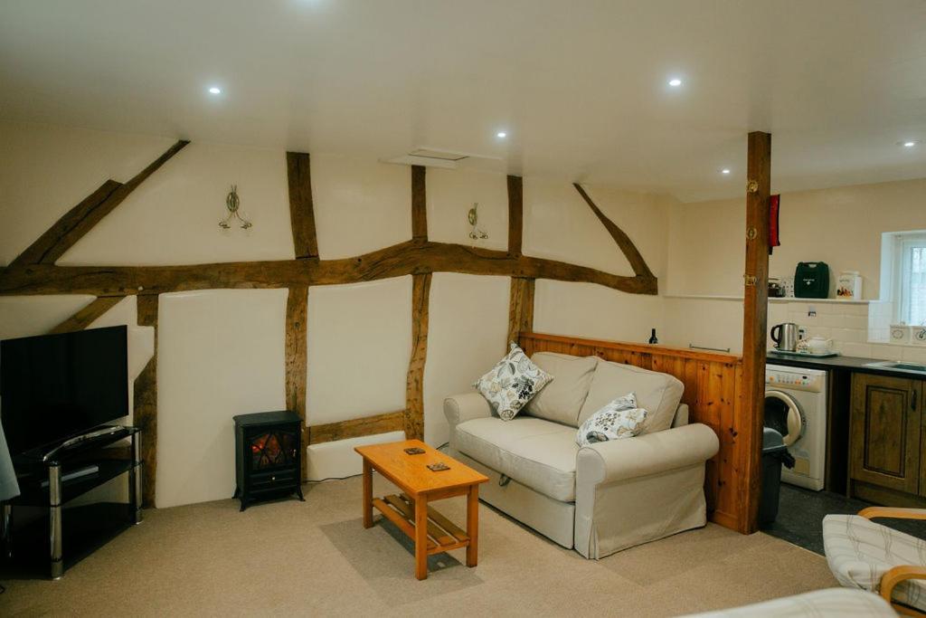 Villa Granary At Tyddyn Isaf Ruthin Exterior foto